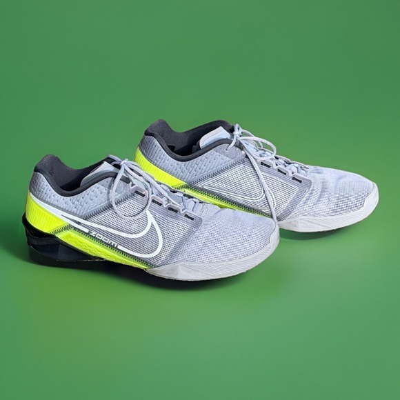 Nike Zoom Metcon Turbo 2 Cross Training Shoes Wolf Gray Volt Mens Size 11 main image 9